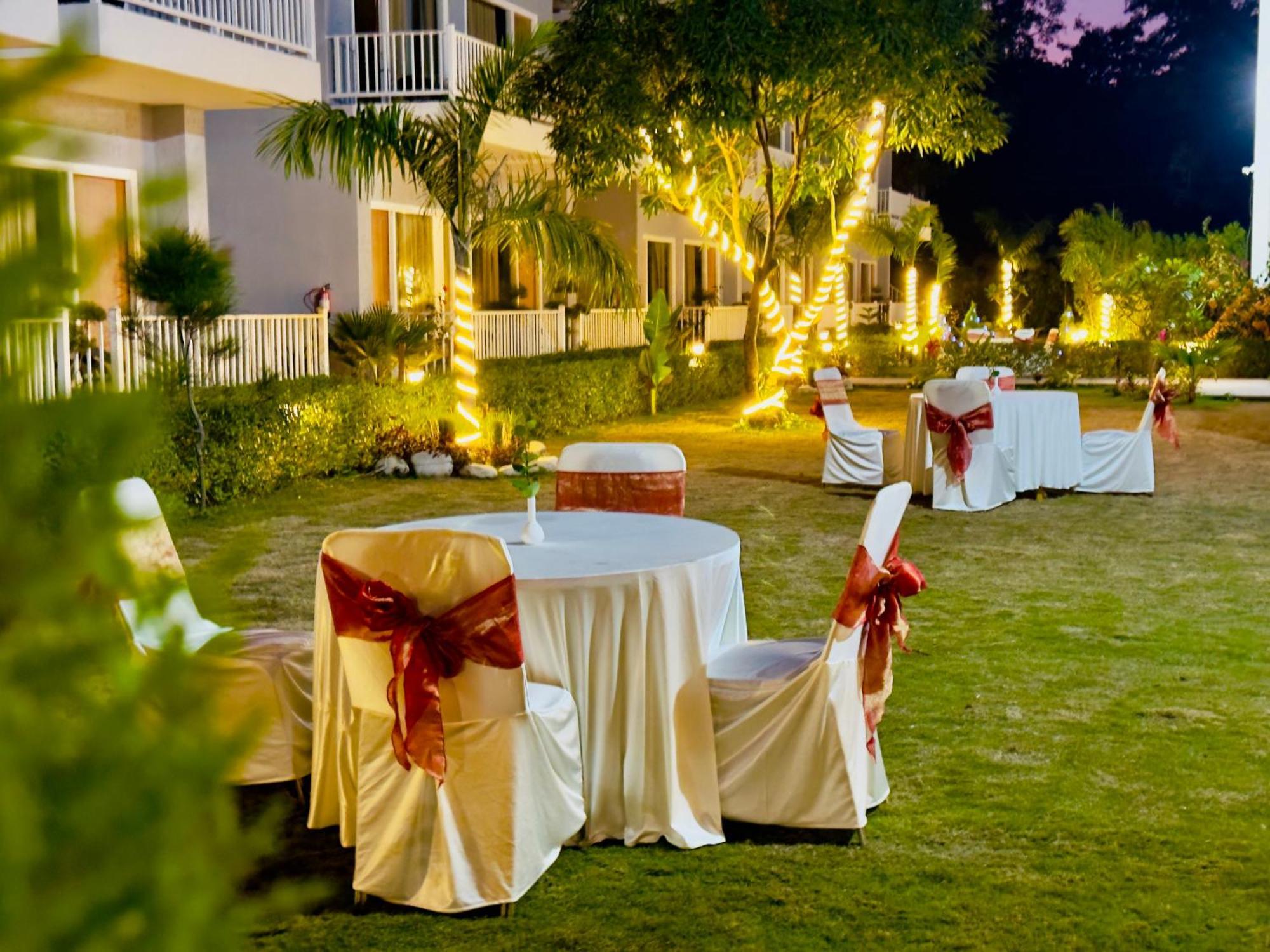 רמנגר Forest Creek Resort Kiari - A Luxury 4 Star Resort מראה חיצוני תמונה